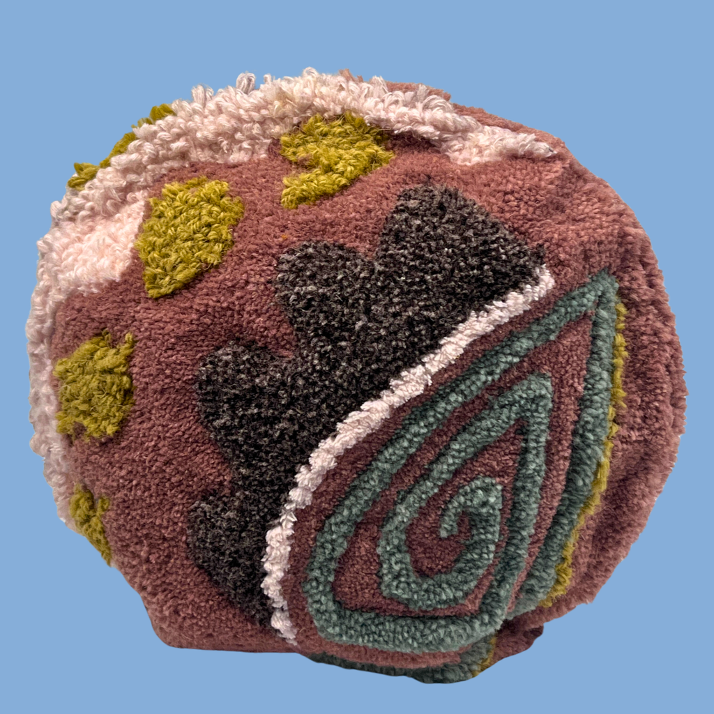 Abstract Pebble